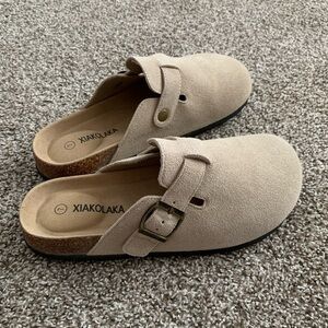 Tan Suede Clogs